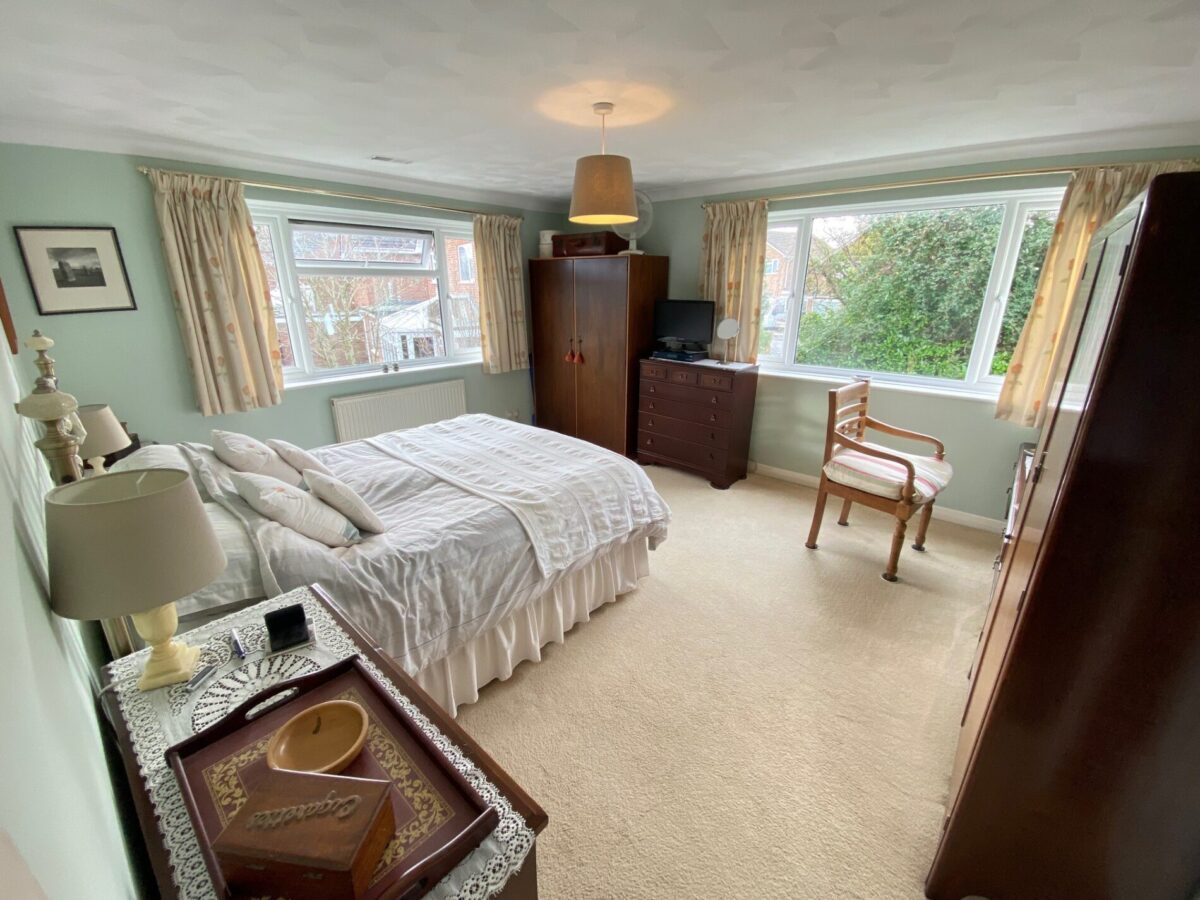 Smith Grove, Hedge End, Hampshire