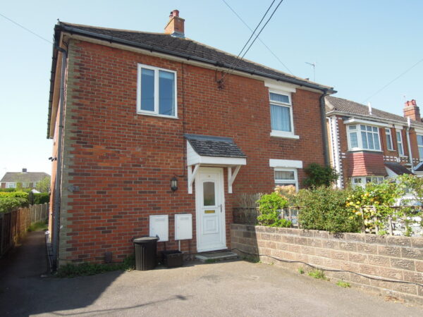 Haselbury Road, Totton SO40 3DR