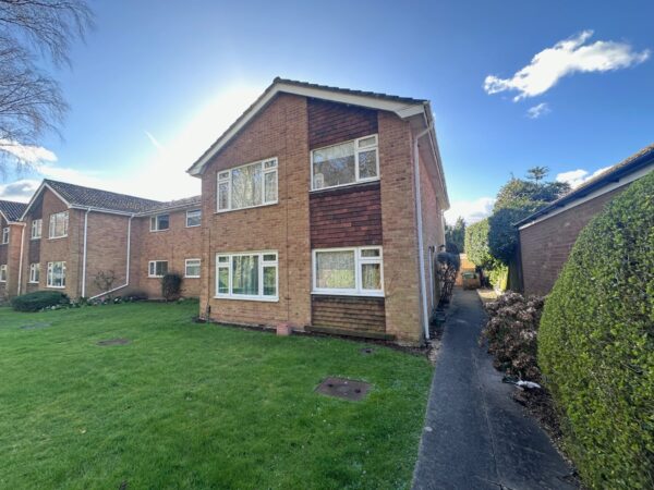 Lincoln court, Hill Lane, Southampton SO15 7PY