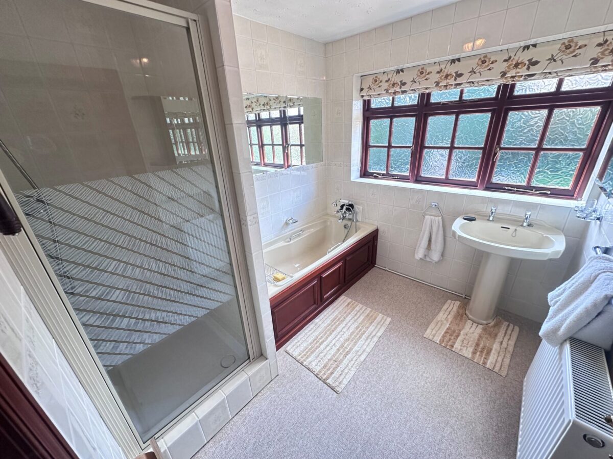 The Bungalow, Jerretts Lane, Nursling, Southampton SO16 0YR
