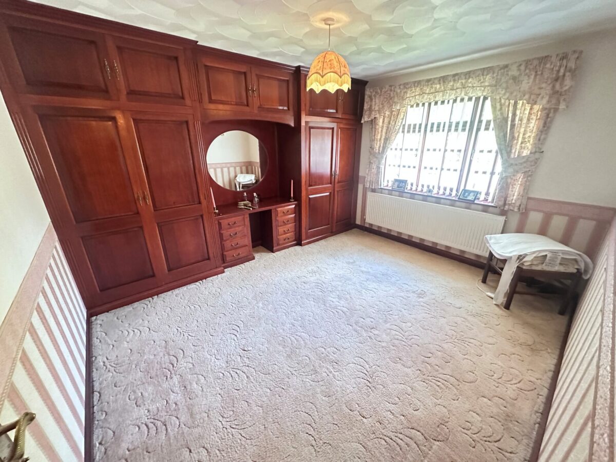 The Bungalow, Jerretts Lane, Nursling, Southampton SO16 0YR
