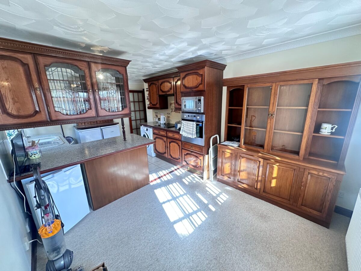 The Bungalow, Jerretts Lane, Nursling, Southampton SO16 0YR