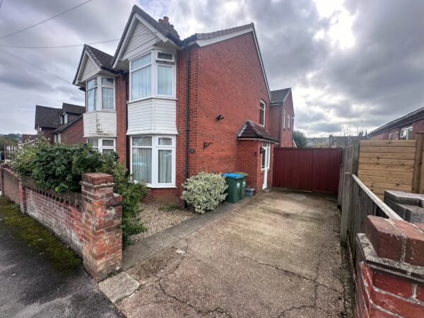 Kitchener Road, Southampton SO17 3SF