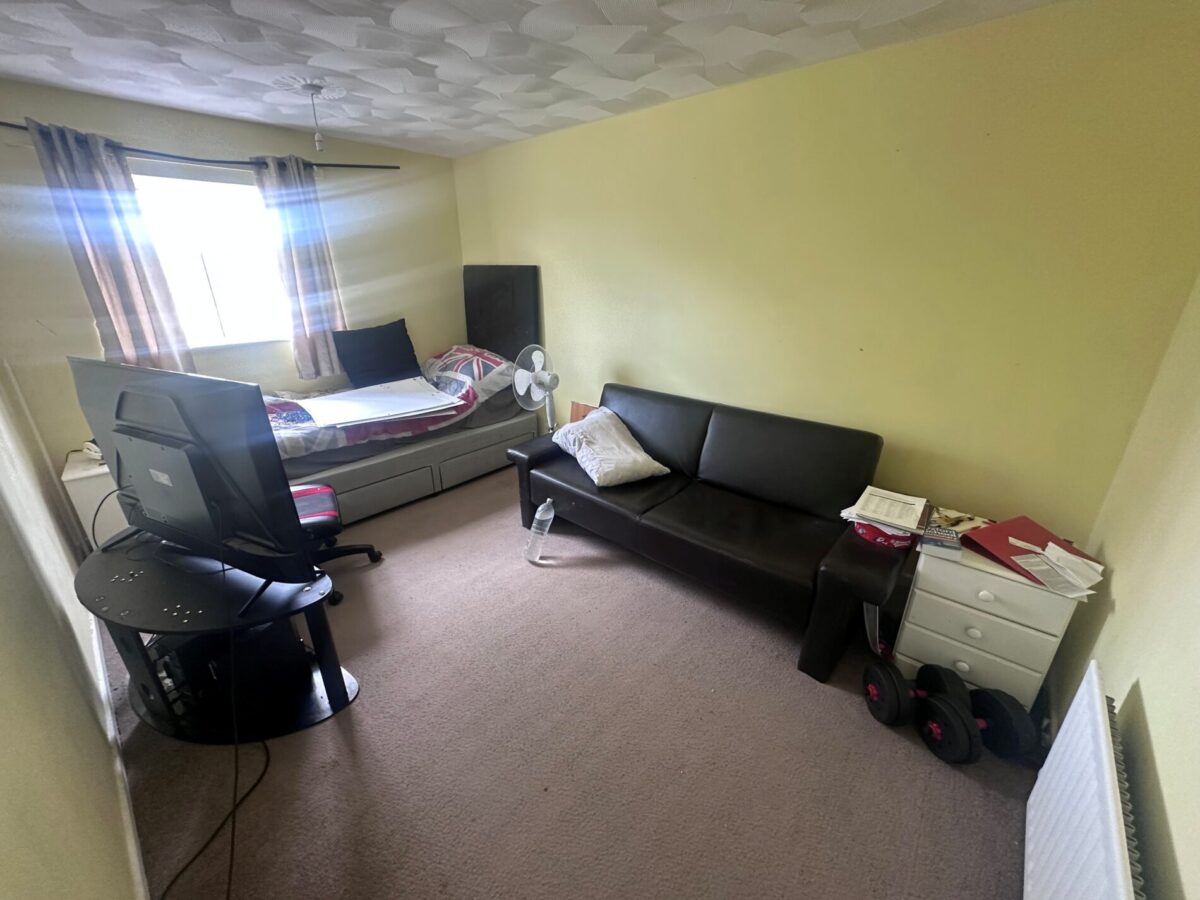 Ridding Close, Shirley, Southampton, SO15 5PN