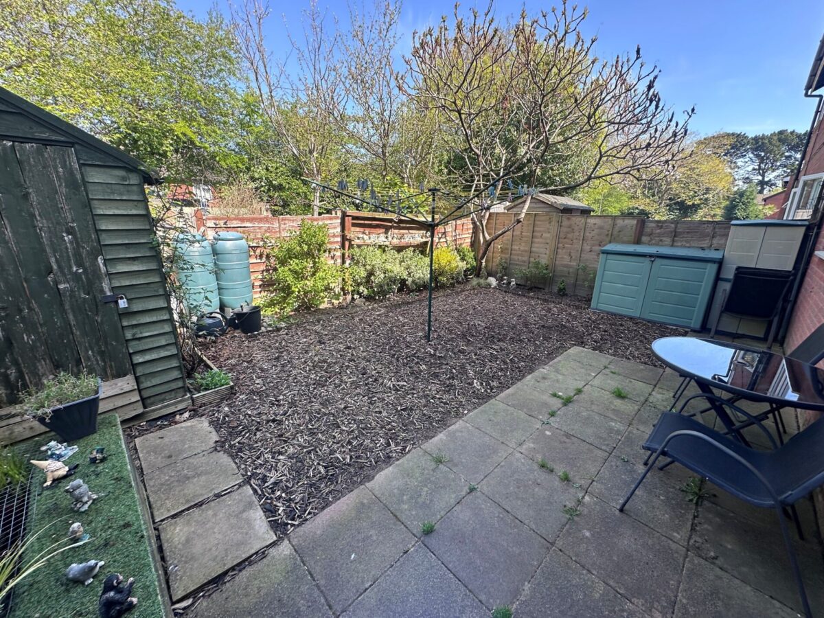 Harbourne Gardens, Chartwell Green, West End, Southampton SO18 3LZ
