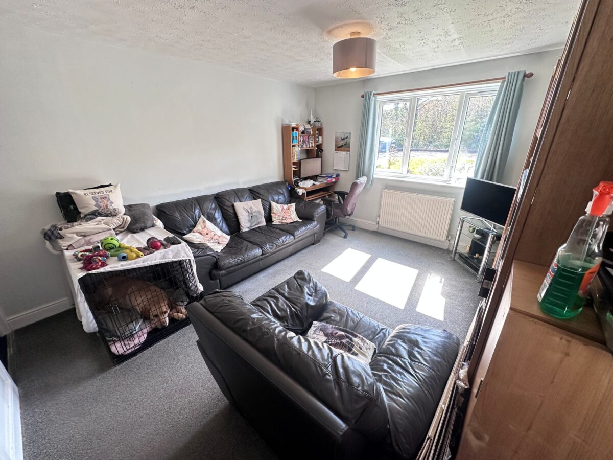Harbourne Gardens, Chartwell Green, West End, Southampton SO18 3LZ