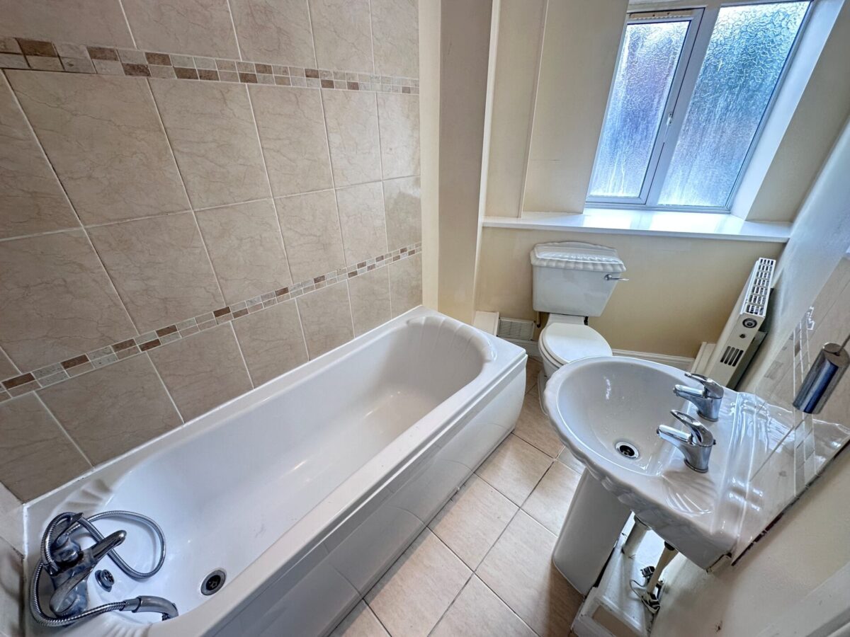 Twyford Avenue, Upper Shirley, Southampton, SO15 5NZ