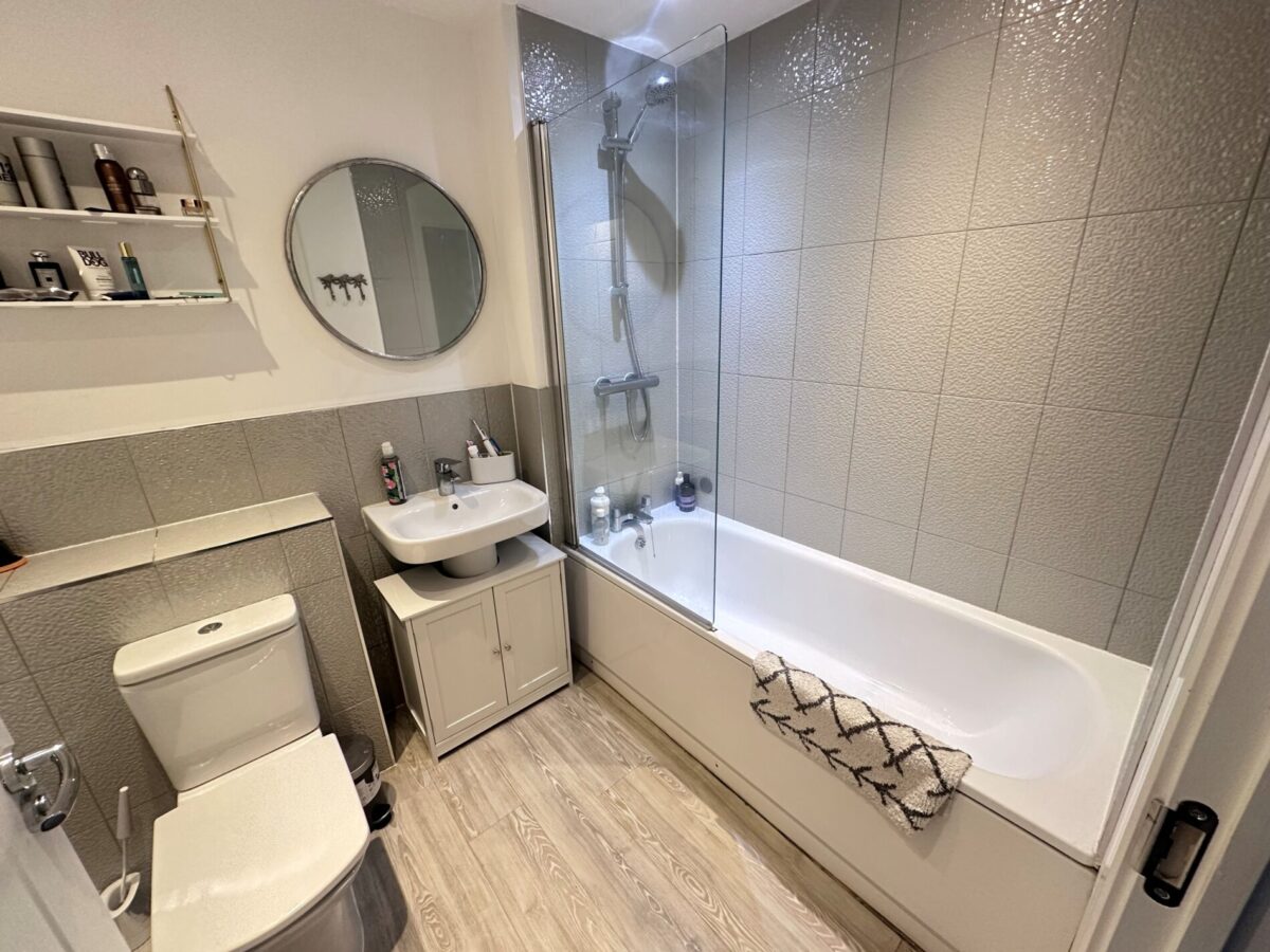 16 Rippon Way, Bursledon, Southampton, S031 8PA