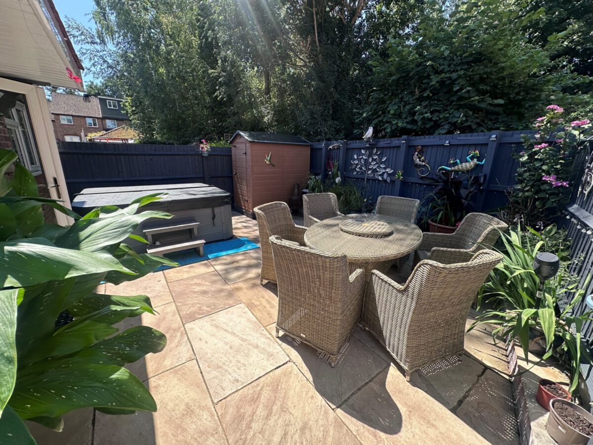 15 Waldon Gardens, West End, Hampshire, SO18 3QL