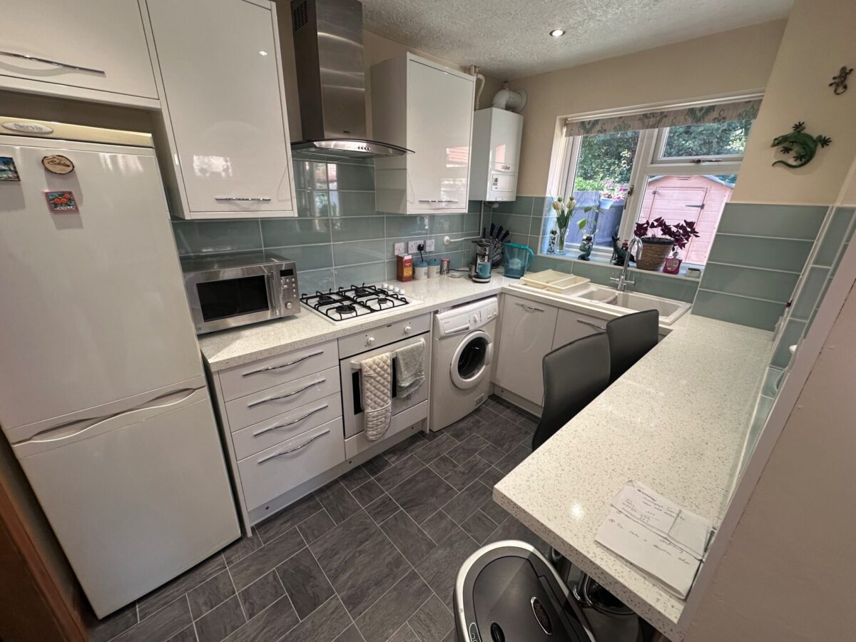 15 Waldon Gardens, West End, Hampshire, SO18 3QL