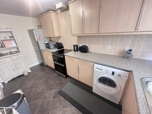 109 Laker House, Marshall Square, Banister Park, Southampton, SO15 2PN