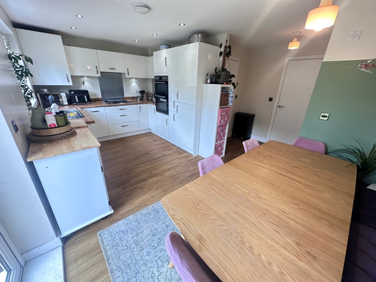 16 Rippon Way, Bursledon, Southampton, S031 8PA