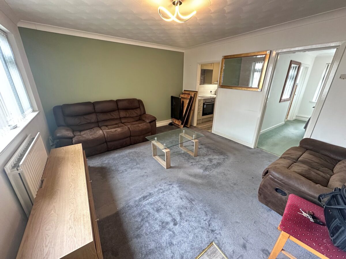 Flat 7 Robere House, Radstock Road, Woolston, Southampton, SO19 2QW
