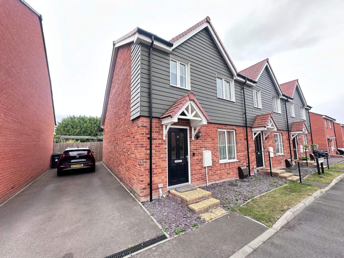 16 Rippon Way, Bursledon, Southampton, S031 8PA