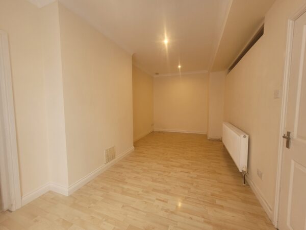 Carters Court 14, Cavendish Grove
