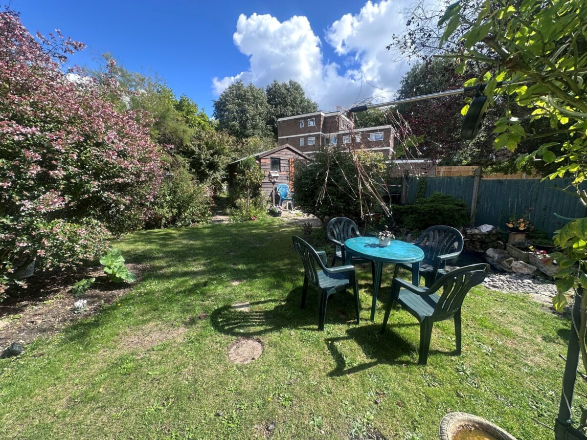 Graywell Avenue, Southampton, SO16 5JS