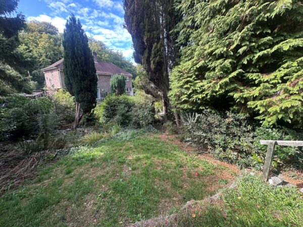 Lordswood Road, Lordswood, Southampton, SO16 6SD
