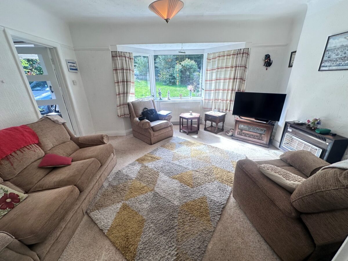 Lordswood Road, Lordswood, Southampton, SO16 6SD