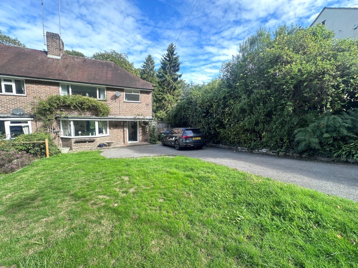 Lordswood Road, Lordswood, Southampton, SO16 6SD