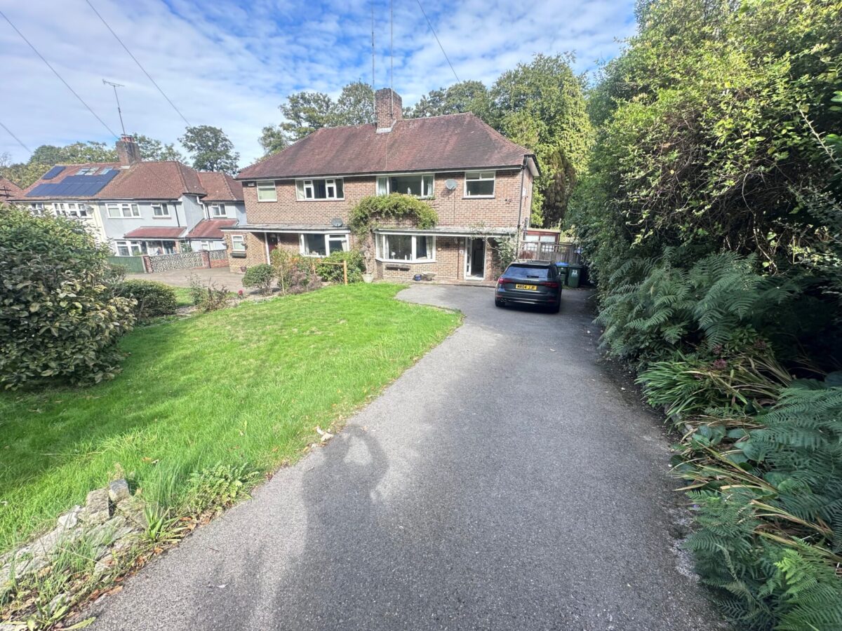 Lordswood Road, Lordswood, Southampton, SO16 6SD