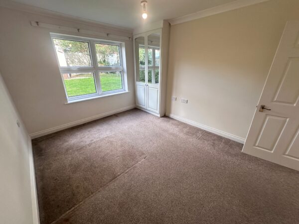 Flat 2 Bellemoor gate, 32 Bellemoor Road, Upper Shirley, Southampton, SO15 7QU