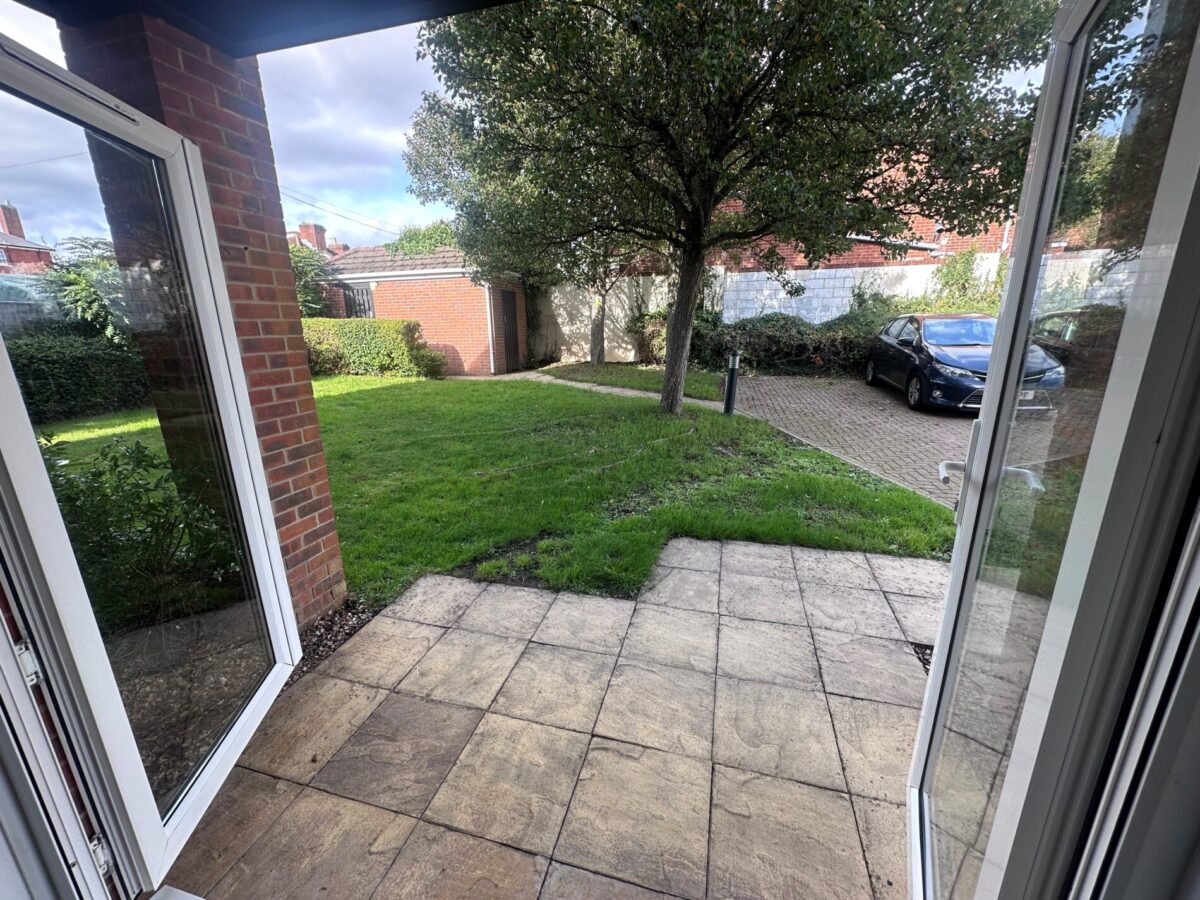Flat 2 Bellemoor gate, 32 Bellemoor Road, Upper Shirley, Southampton, SO15 7QU