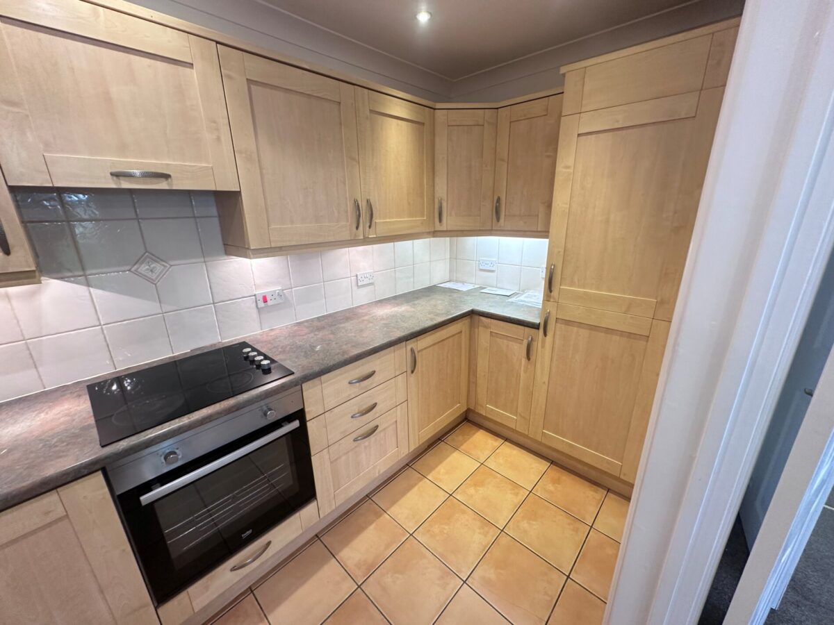 Flat 2 Bellemoor gate, 32 Bellemoor Road, Upper Shirley, Southampton, SO15 7QU