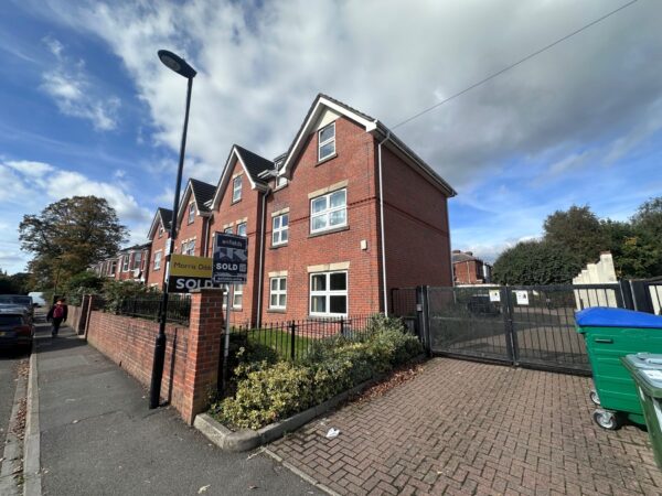 Flat 2 Bellemoor gate, 32 Bellemoor Road, Upper Shirley, Southampton, SO15 7QU