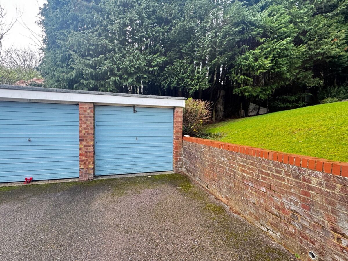 Redwood Way, Bassett, Southampton