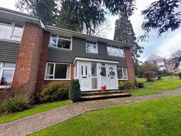 Redwood Way, Bassett, Southampton