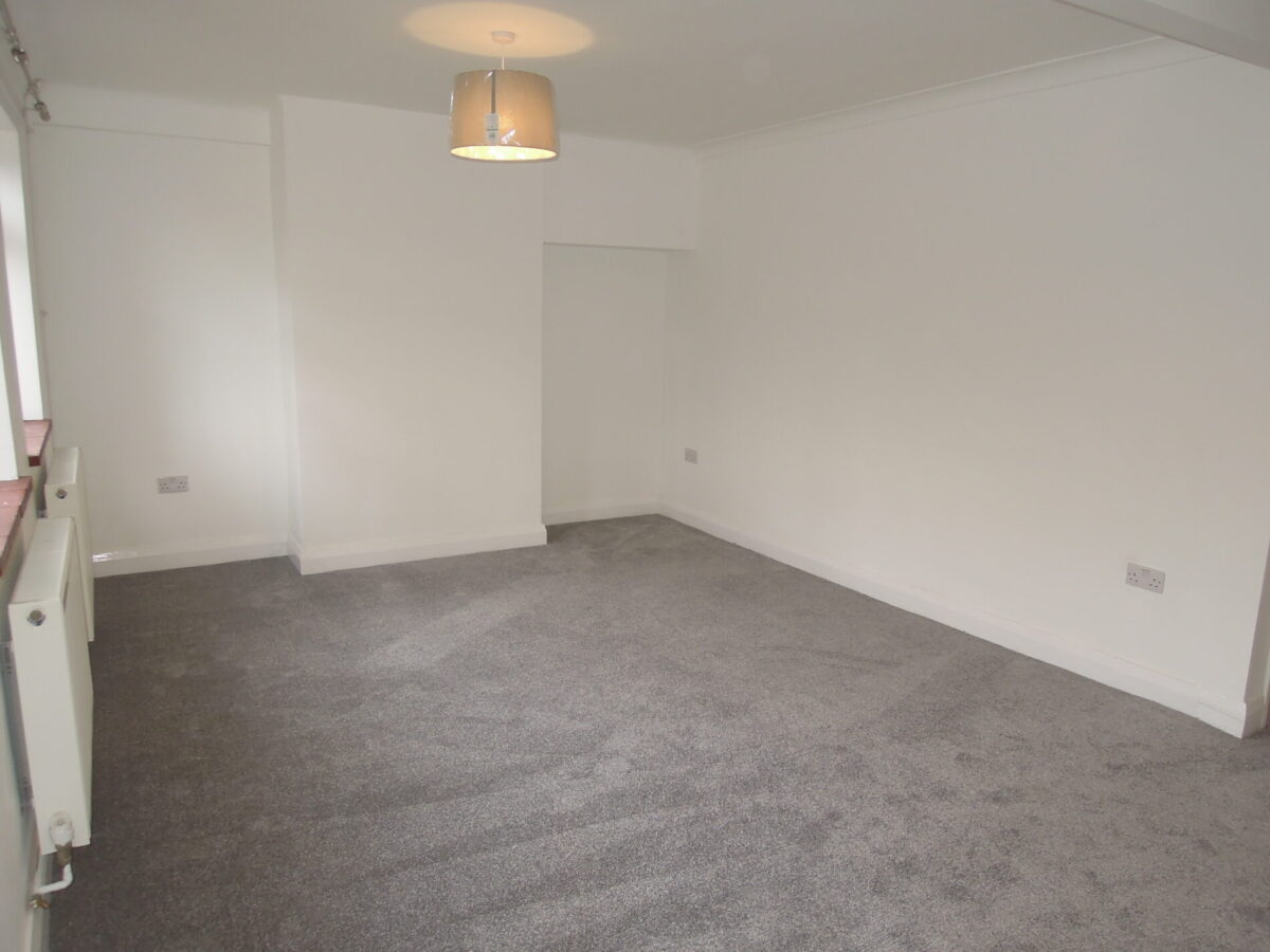 Roselands Gardens, Highfield, Southampton, SO17 1QJ