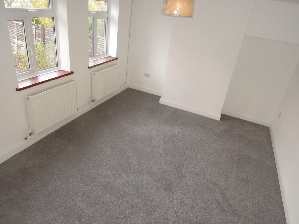 Roselands Gardens, Highfield, Southampton, SO17 1QJ