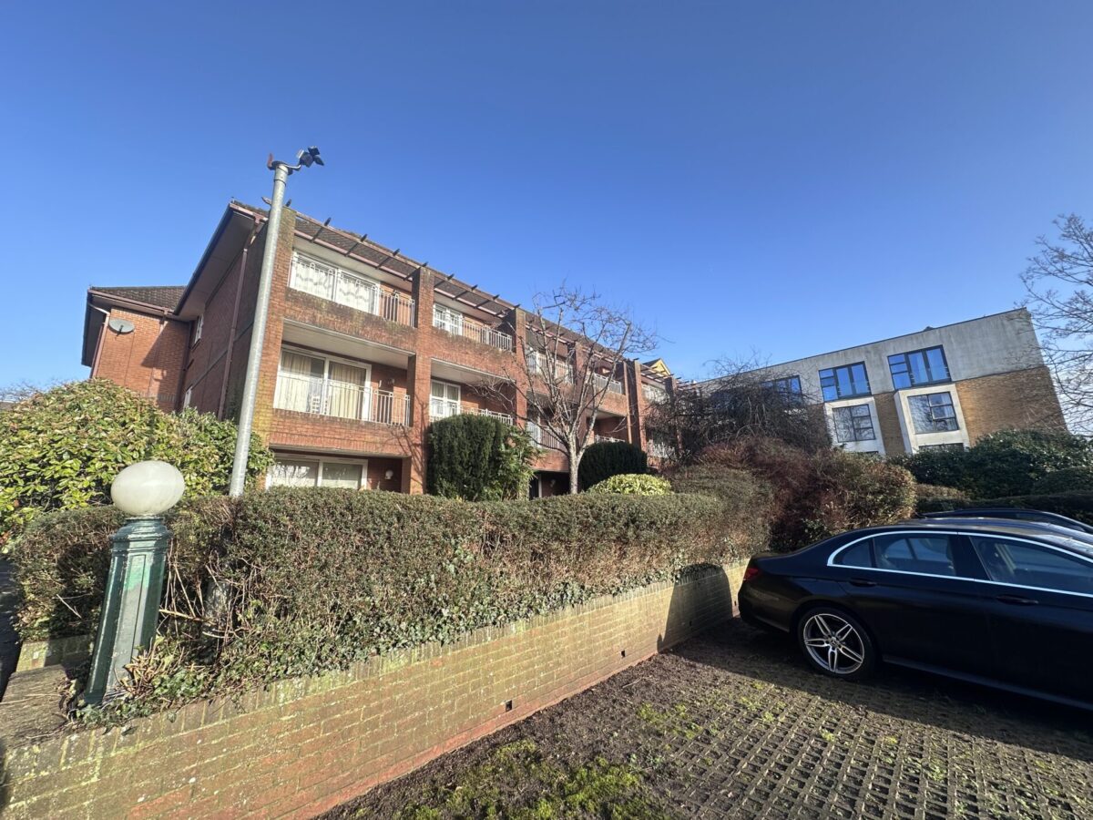 16 West Park Lodge 60 Westwood Road Southampton SO17 1DP