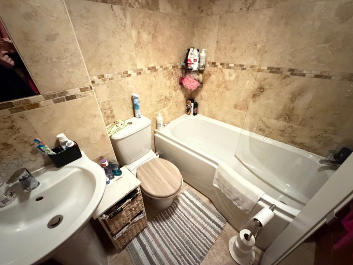 Flat 3 Elmgreen Court, 51 Wilton Road, Upper Shirley, Southampton, SO15 5LB