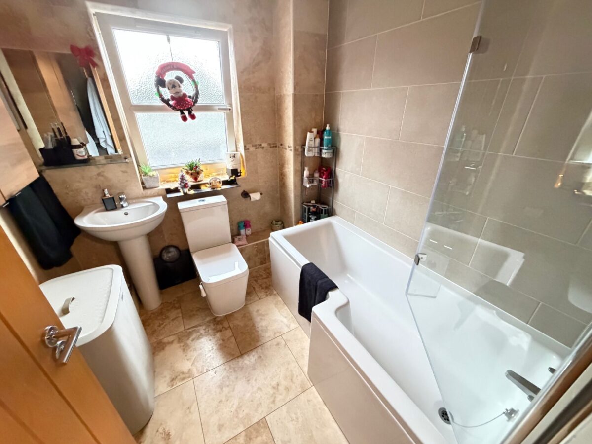 Flat 4 Elmgreen Court, 51 Wilton Road, Upper Shirley, Southampton, SO15 5LB