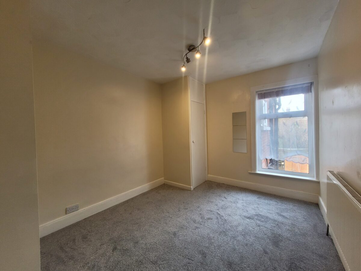 Harold Road, Shirley