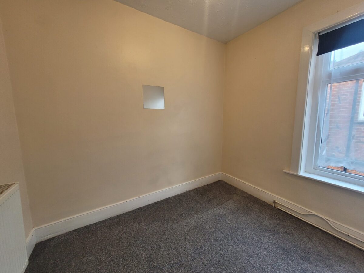 Harold Road, Shirley