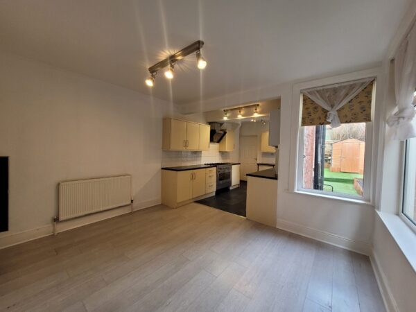 Harold Road, Shirley