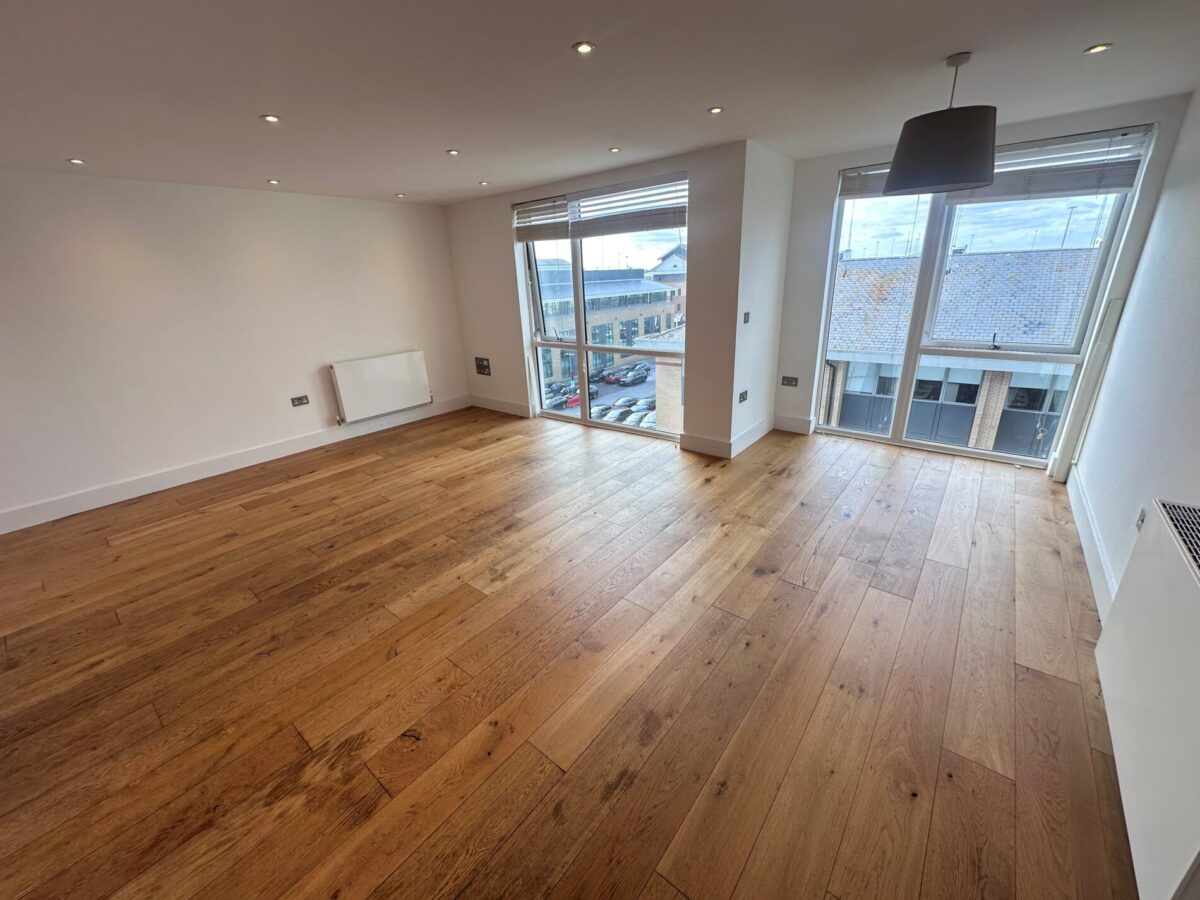 Alexandra Wharf 2, Maritime Walk, Ocean Village