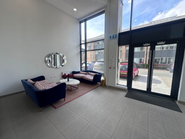 Alexandra Wharf 2, Maritime Walk, Ocean Village