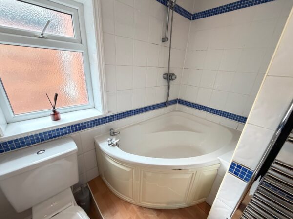 Woodside Road, Portswood, Southampton, SO17 2GU