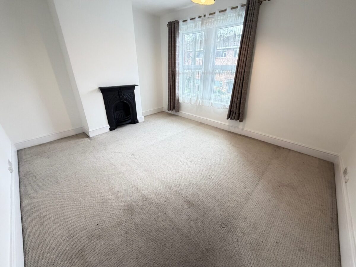 Woodside Road, Portswood, Southampton, SO17 2GU