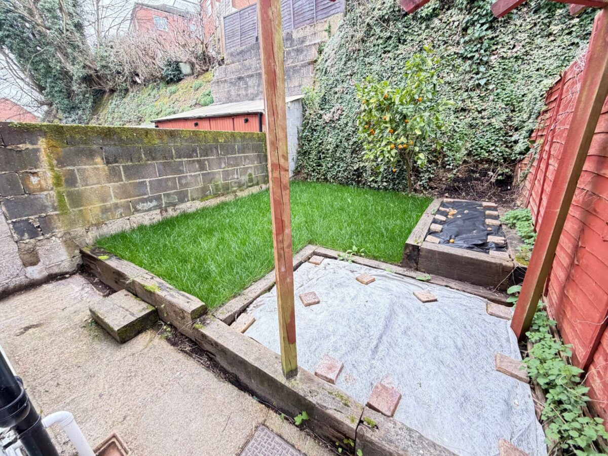 Woodside Road, Portswood, Southampton, SO17 2GU