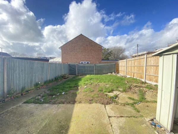 26 Tickleford Drive Weston Southampton SO19 9AU