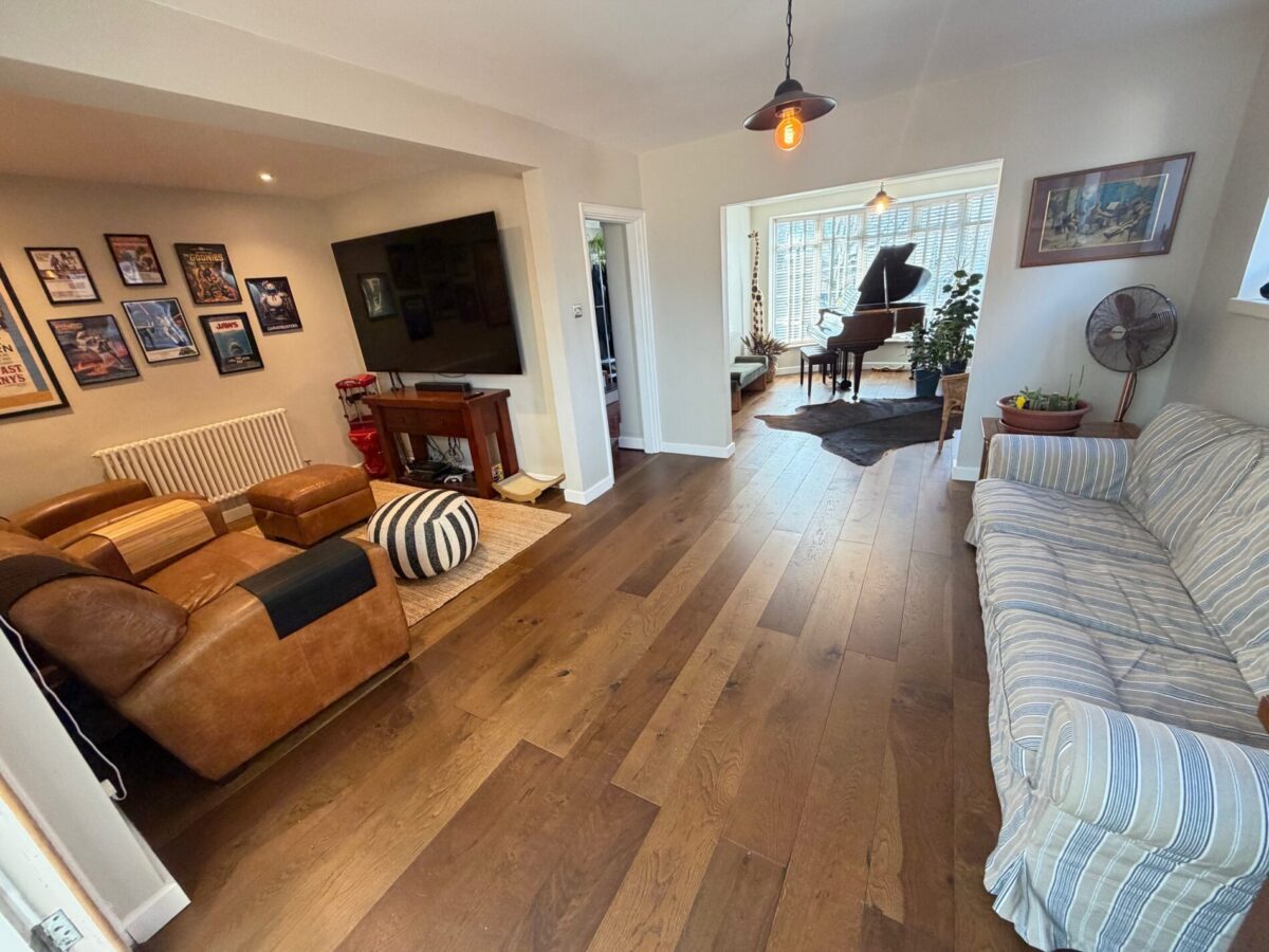 Chalk Hill, West End, Southampton, SO18 3BY