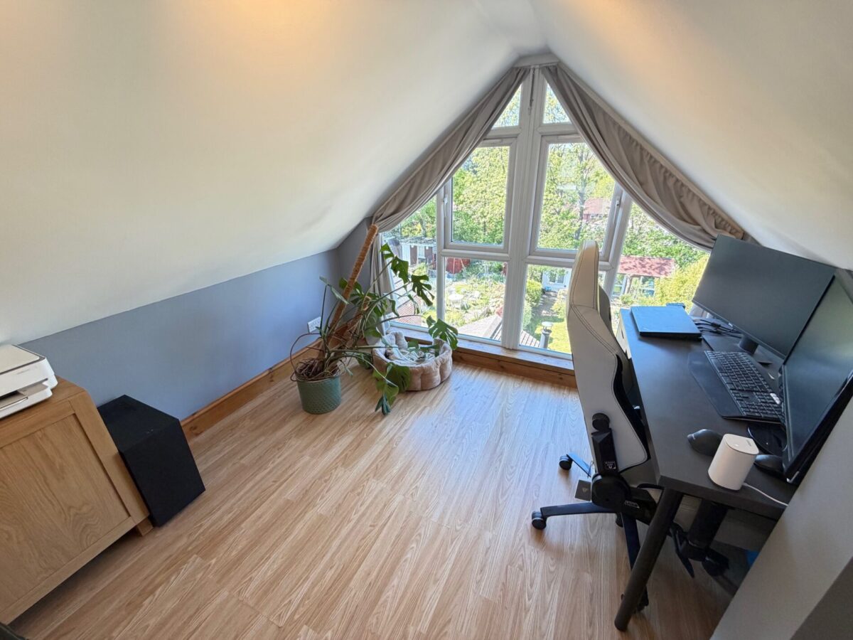 King Edward Avenue, Regents Park, Southampton, SO16 4DL