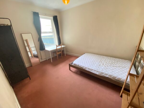 Carlton Road, Polygon, Southampton, SO15 2HQ