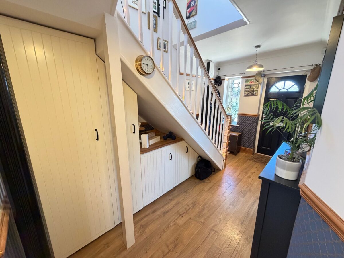 King Edward Avenue, Regents Park, Southampton, SO16 4DL