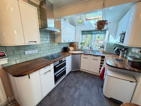 King Edward Avenue, Regents Park, Southampton, SO16 4DL