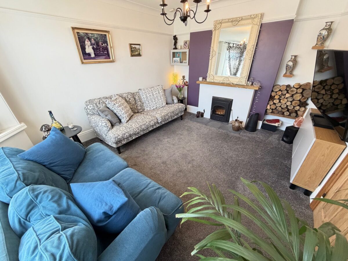 King Edward Avenue, Regents Park, Southampton, SO16 4DL